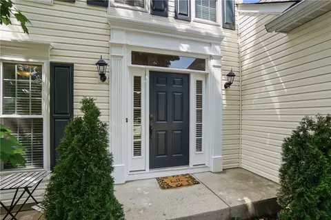 Entry Way - 504 Dakota Run, Maineville, OH 45039 photo 1 of 12