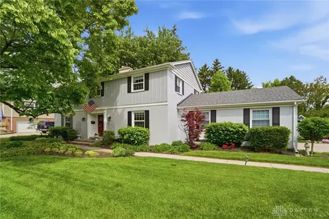 365 Highland Ter, Kettering, OH 45429