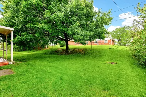 Exterior - 2813 Mohican Ave, Kettering, OH 45429 photo 7 of 8