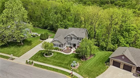 120 Victoria Pl, Waynesville, OH 45068