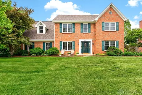1111 Chisolm Trl, Washington Township, OH 45458