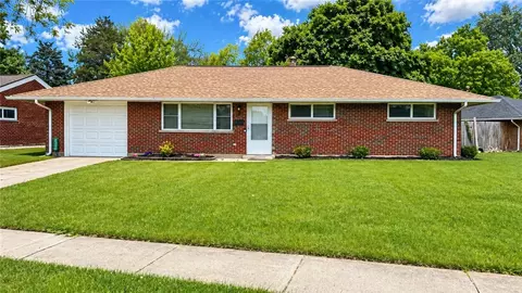 2701 Jomar Ave, Moraine, OH 45439