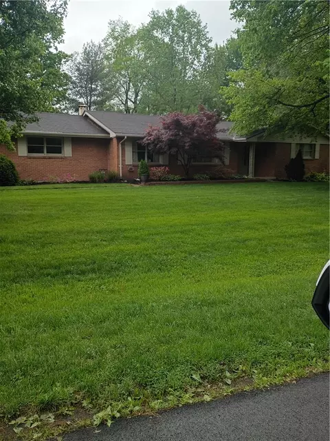 976 Grove Hill Dr, Dayton, OH 45434