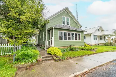 948 Gray Ave, Greenville, OH 45331