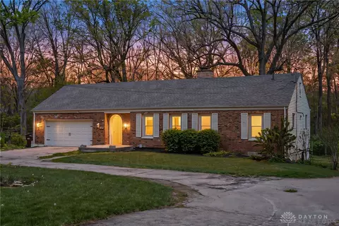 315 E Westbrook Rd, Dayton, OH 45415