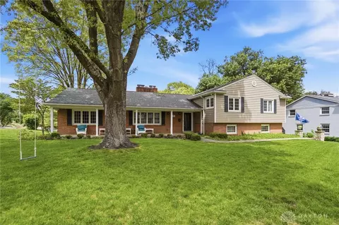 381 Highland Ter, Kettering, OH 45429
