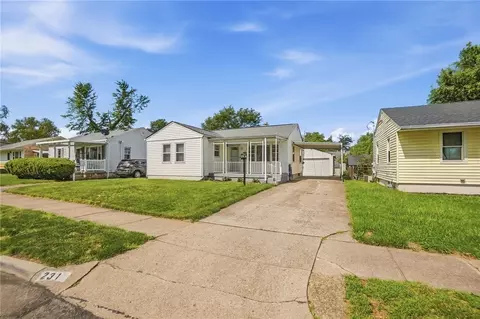 231 N Westview Ave, Dayton, OH 45403