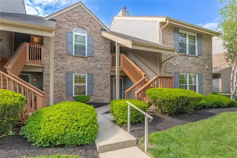 500 Waterfront Pl, Washington Township, OH 45458