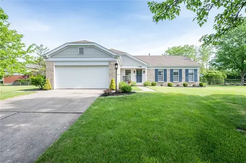 8288 White Hill Ln, West Chester, OH 45069