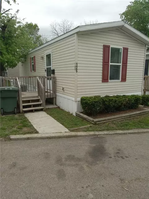 125 Blackberry Ct, Dayton, OH 45431
