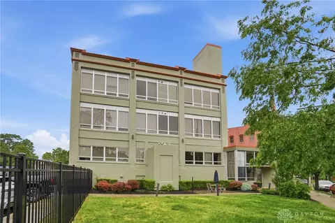 207 E Sixth #203, Dayton, OH 45402