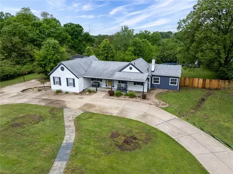 3355 Algus Ln, Cincinnati, OH 45248