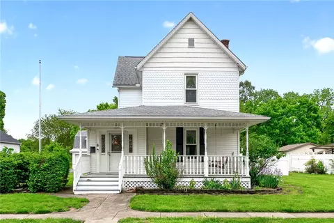 Exterior - 6 Maple St, Franklin, OH 45005 photo 2 of 18
