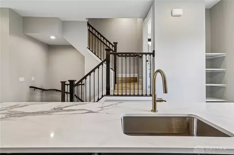 Kitchen - 3906 Edwards Rd #C, Cincinnati, OH 45209 photo 7 of 7