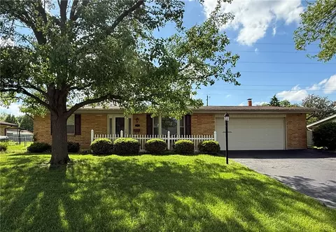 918 Hile Ln, Englewood, OH 45322