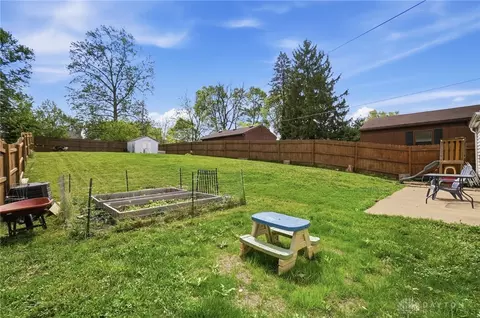1320 N Plum St, Springfield, OH 45504 photo 32