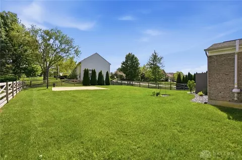 Exterior - 5 Clevenger Ct, Springboro, OH 45066 photo 13 of 14