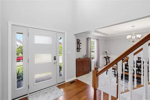 Entry Way - 5 Clevenger Ct, Springboro, OH 45066 photo 1 of 8