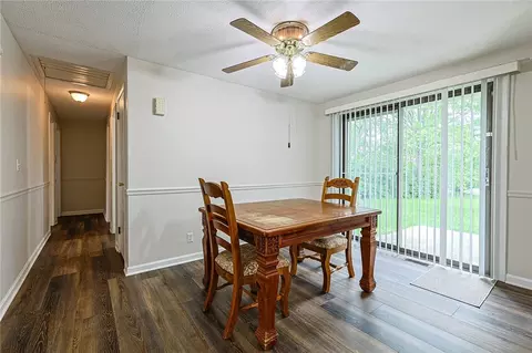 Dining - 990 Joyce Dr, Batavia, OH 45103 photo 1 of 3