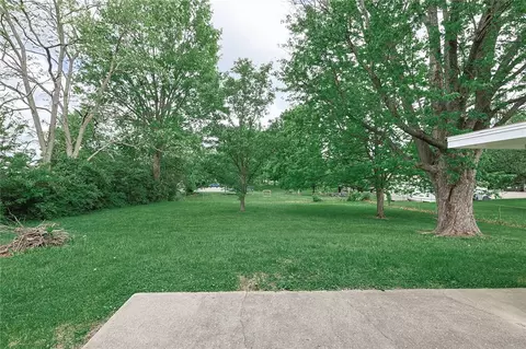 Exterior - 990 Joyce Dr, Batavia, OH 45103 photo 8 of 12
