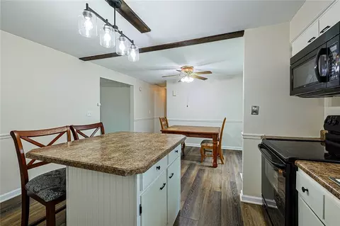 Kitchen - 990 Joyce Dr, Batavia, OH 45103 photo 5 of 5