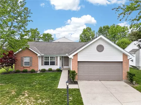 898 Pine Needle Pl, Hamilton Township, OH 45039