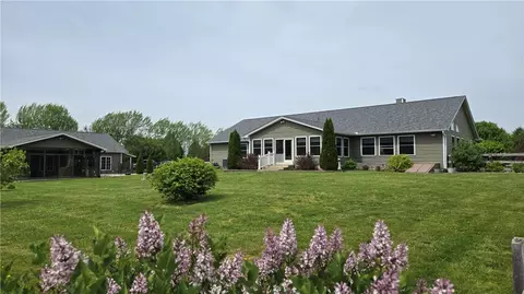Exterior - 387 Reeder Rd, Blanchester, OH 45107 photo 15 of 15