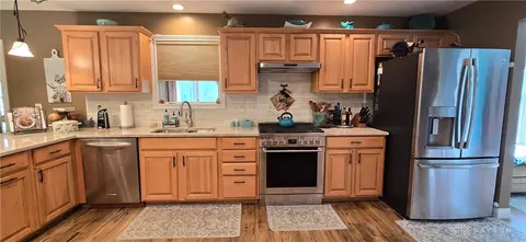 Kitchen - 387 Reeder Rd, Blanchester, OH 45107 photo 7 of 8