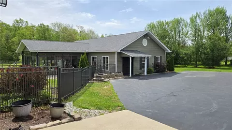 Exterior - 387 Reeder Rd, Blanchester, OH 45107 photo 12 of 15
