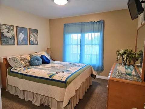 Bedroom - 387 Reeder Rd, Blanchester, OH 45107 photo 4 of 11