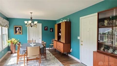 Dining - 387 Reeder Rd, Blanchester, OH 45107 photo 2 of 4