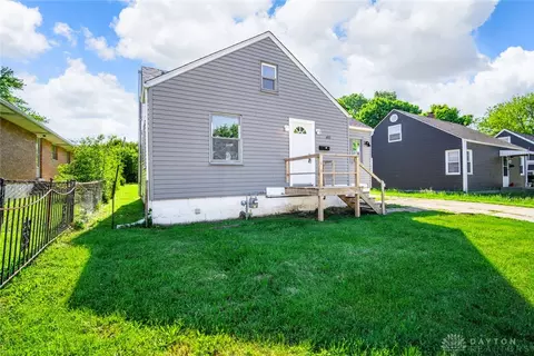 852 Princeton Ave, Fairborn, OH 45324