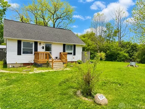 729 Forest St, Washington Court House, OH 43160