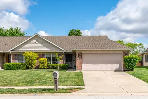 119 Zinfandel Dr, Englewood, OH 45322