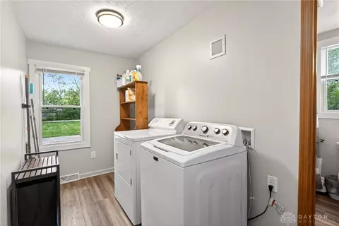 181 E Main St, Enon, OH 45323 photo 23