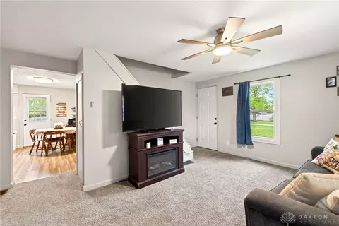 181 E Main St, Enon, OH 45323 photo 9