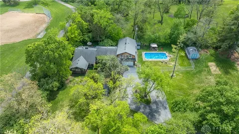 7576 Normandy Ln, Washington Township, OH 45459