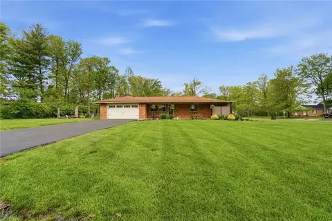 2708 Ater Dr, Dayton, OH 45434