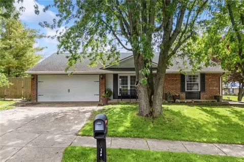 150 Dana Ave, Wilmington, OH 45177