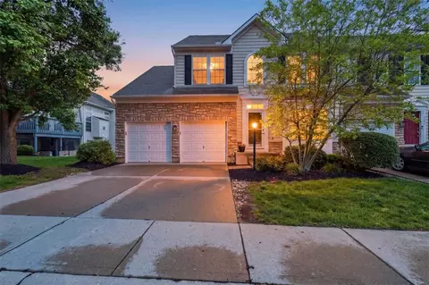 3211 Grand Falls Blvd, Maineville, OH 45039