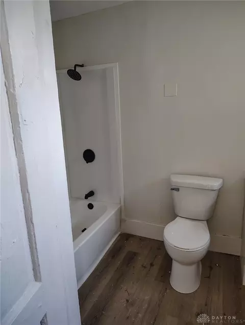 Bath - 75 W 2nd St, Xenia, OH 45385 photo 1 of 4