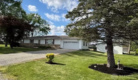 5505 Buckneck Rd, Bradford, OH 45308