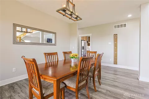 6853 Zerkle Rd, Springfield, OH 45502 photo 12