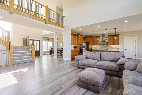 6853 Zerkle Rd, Springfield, OH 45502 photo 7