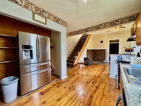 Kitchen - 314 Raffensperger Ave, Springfield, OH 45505 photo 5 of 9