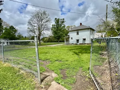 Exterior - 314 Raffensperger Ave, Springfield, OH 45505 photo 12 of 21