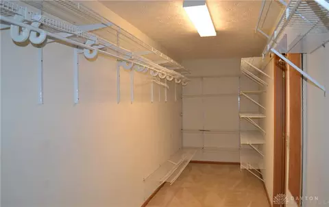 5866 Oldham Dr UNIT 4, Springfield, OH 45503 photo 10