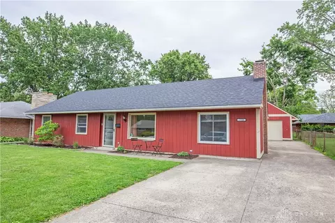 3718 Endover Rd, Kettering, OH 45439