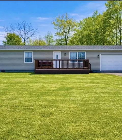 5840 S Pitchin Rd, Springfield, OH 45502
