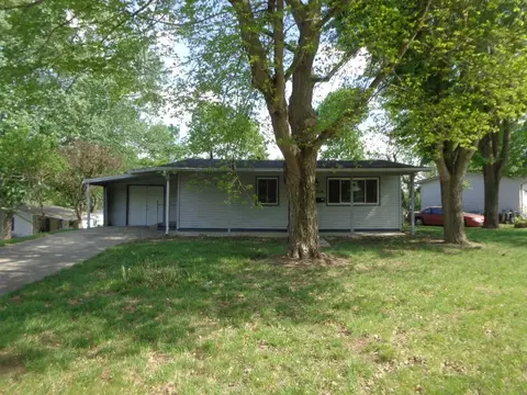 802 Johnson Ave, Miamisburg, OH 45342